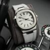 Реплика часов Patek Philippe Nautilus 5711/1A-011, на белом ремешке — фото товара LuxuryWatch