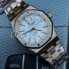 Реплика часов Audemars Piguet Royal Oak 15451OR.ZZ.1256OR.01 — фото товара LuxuryWatch