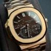 Реплика часов Patek Philippe Nautilus Power Reserve 5712/1R-001 — фото товара LuxuryWatch