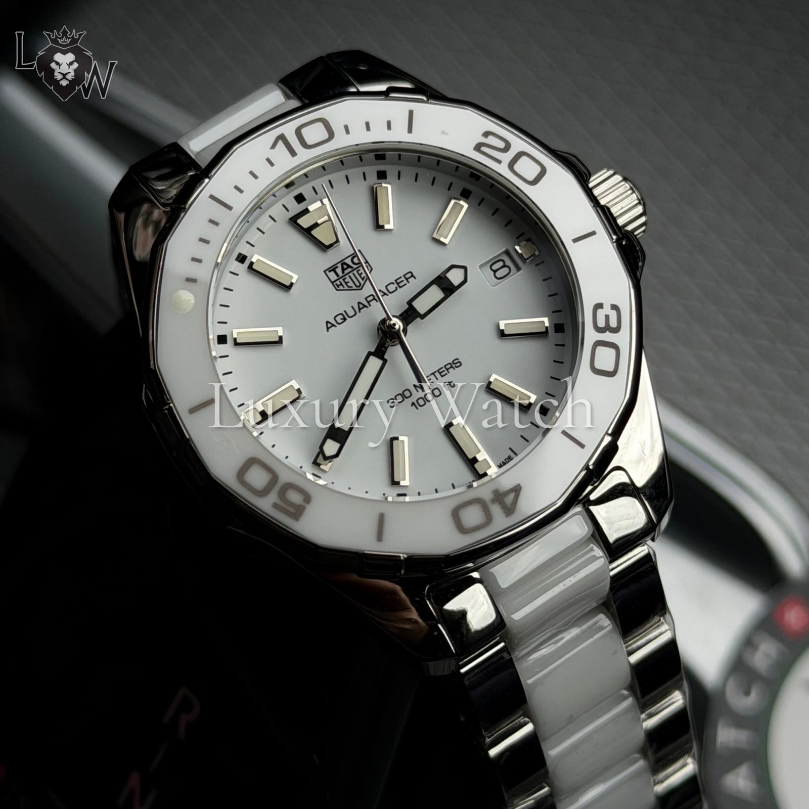 TAG Heuer Aquaracer: Часы для Плавания и Дайвинга Изображение к статье: TAG Heuer Aquaracer: Часы для Плавания и Дайвинга