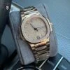 Реплика часов Patek Philippe Nautilus 7118/1200R-010 — фото товара LuxuryWatch