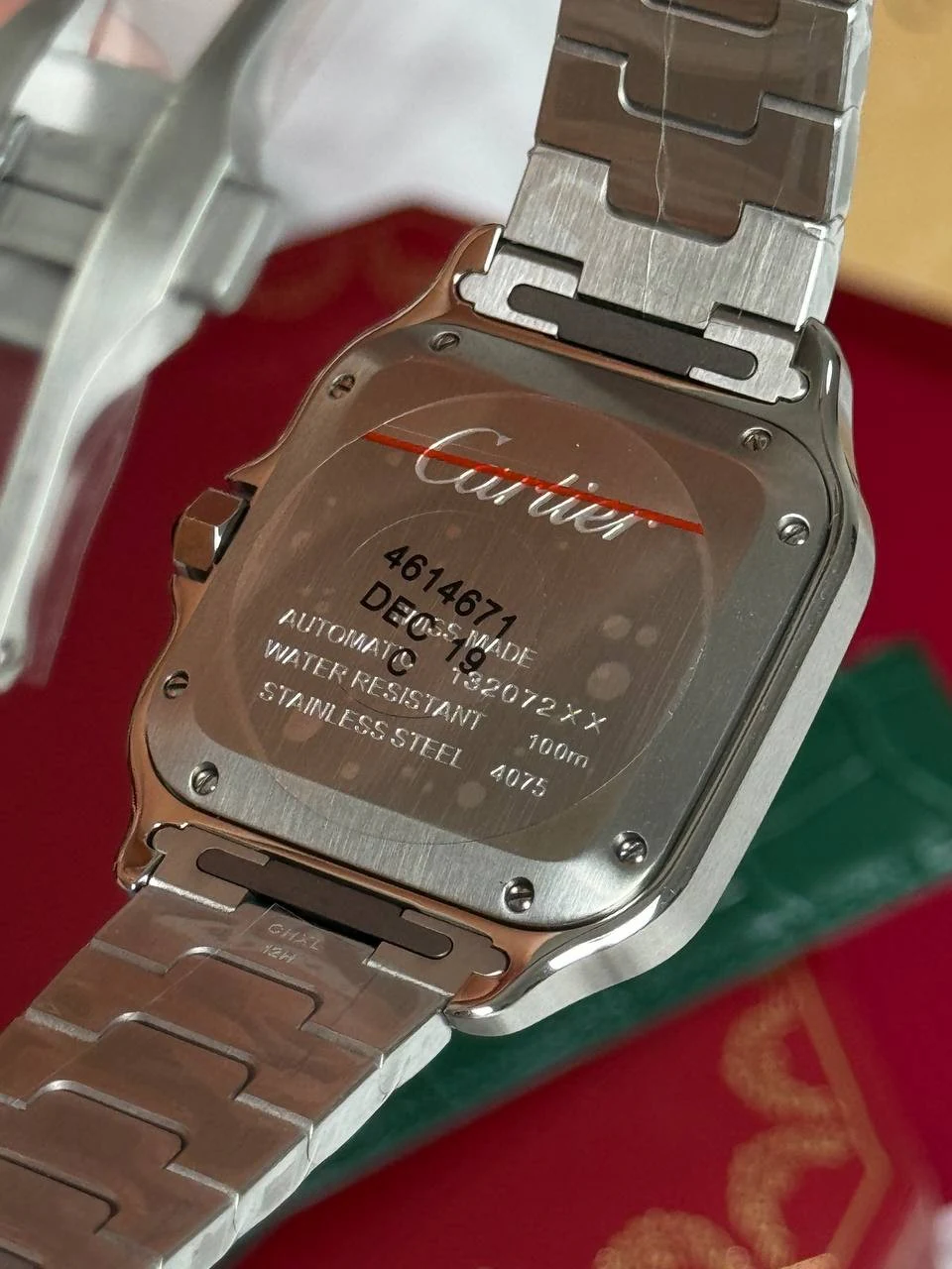 Cartier: Искусство и клонирование в мире швейцарской роскоши. Изображение к статье: Cartier: Искусство и клонирование в мире швейцарской роскоши.
