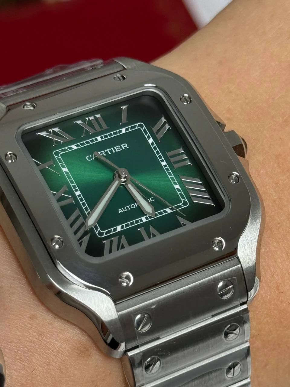 Cartier: Искусство и клонирование в мире швейцарской роскоши. Изображение к статье: Cartier: Искусство и клонирование в мире швейцарской роскоши.