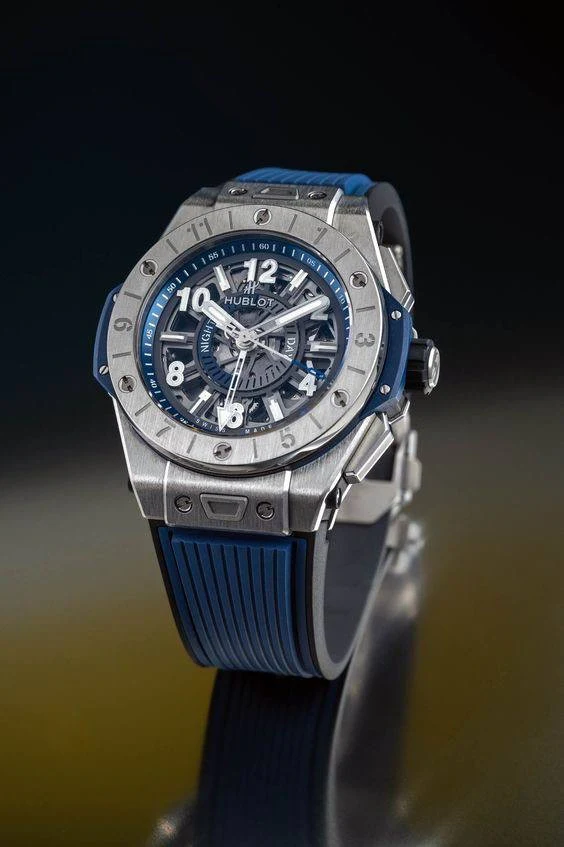 Изображение к статье: Hublot Big Bang: Технологические Инновации и Уникальный Дизайн