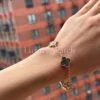 Копия ювелирного изделия Браслет Van Cleef Vintage Alhambra VCARP2R100, 5 мотивов — фото товара LuxuryWatch