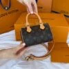 Копия сумки Louis Vuitton Nano Speedy M81085 — фото товара LuxuryWatch