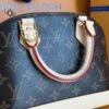 Копия сумки Louis Vuitton Alma BB M46990 — фото товара LuxuryWatch