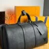 Копия сумки Дорожная сумка Louis Vuitton Keepall Bandoulière 50 M33400 — фото товара LuxuryWatch