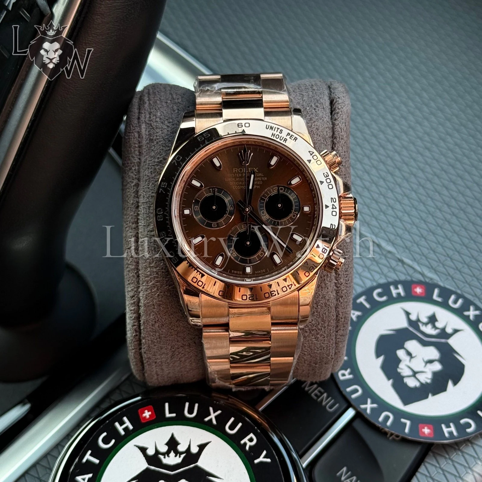 Omega Speedmaster vs Rolex Daytona Изображение к статье: Omega Speedmaster vs Rolex Daytona