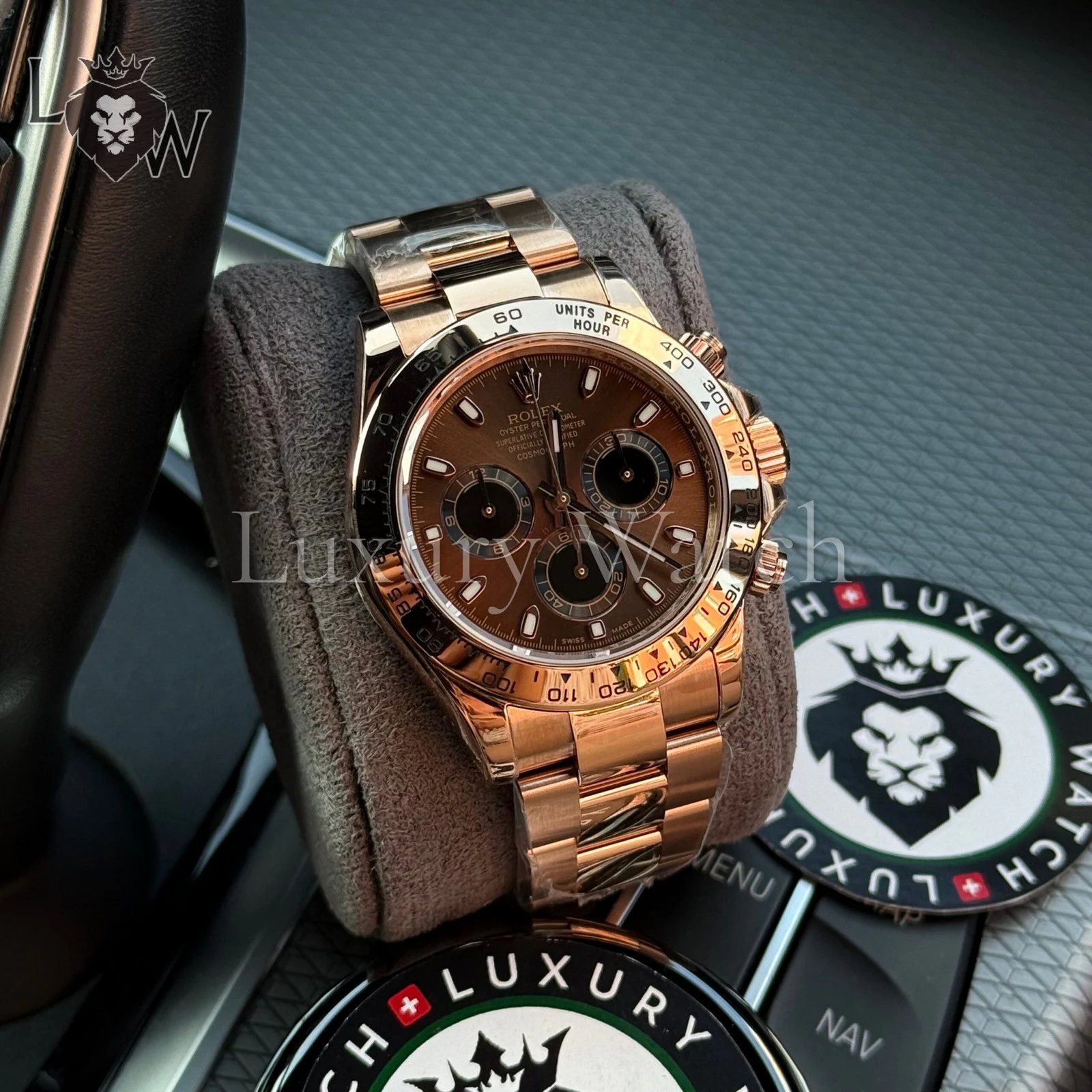 Omega Speedmaster vs Rolex Daytona Изображение к статье: Omega Speedmaster vs Rolex Daytona
