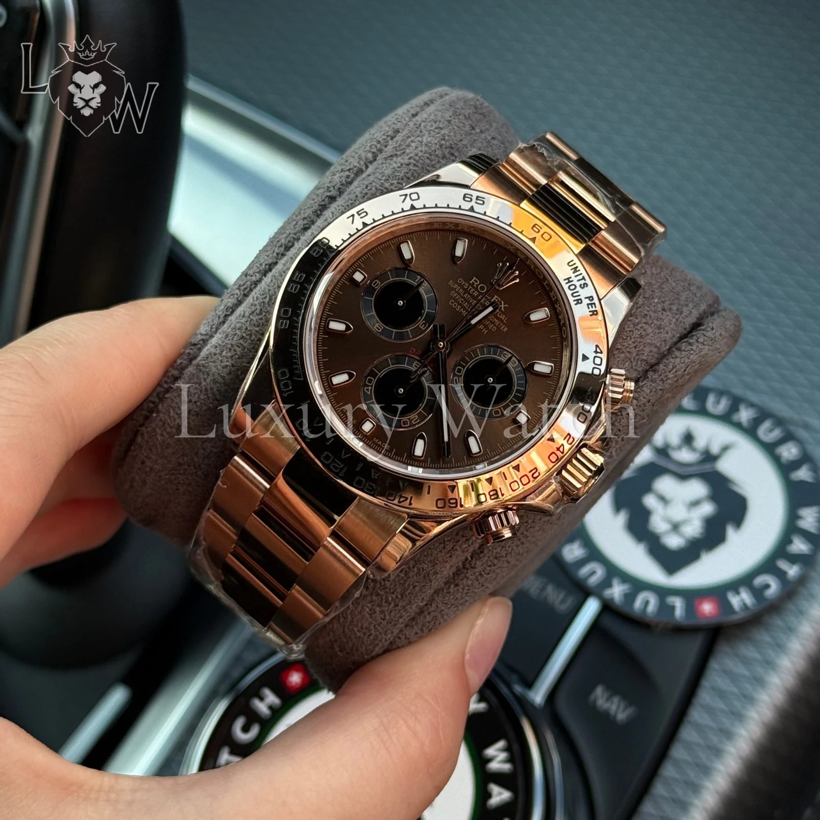 Omega Speedmaster vs Rolex Daytona Изображение к статье: Omega Speedmaster vs Rolex Daytona