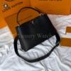 Копия сумки Louis Vuitton Capucines GM Souple M24607 — фото товара LuxuryWatch