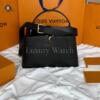 Копия сумки Louis Vuitton Capucines GM Souple M24607 — фото товара LuxuryWatch