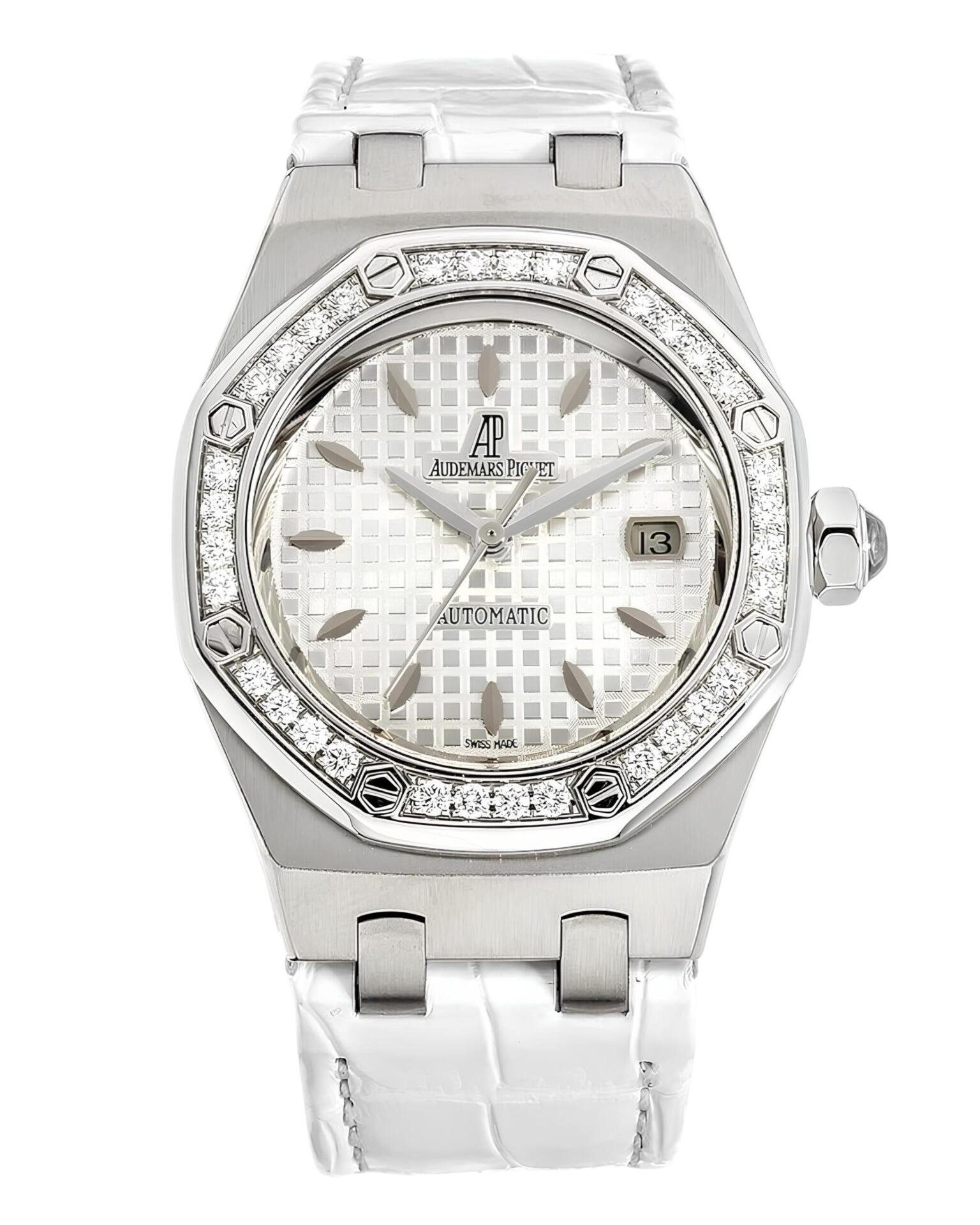 Часы Audemars Piguet Royal Oak Ladies 33mm 67601ST.ZZ.D012CR.02