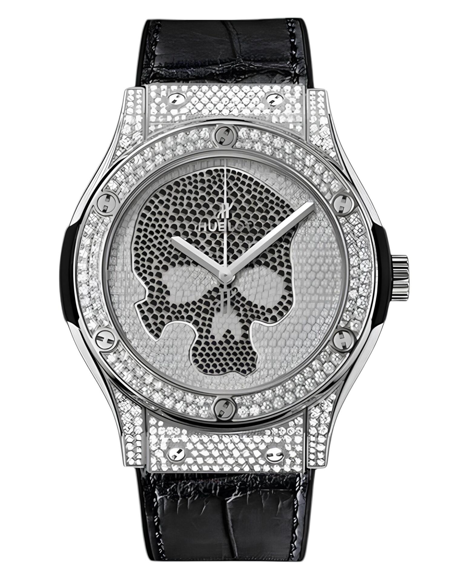Часы Hublot Classic Fusion 45 Skull Full Pavé 511.NX.9000.LR.1704.SKULL