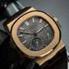 Реплика часов Patek Philippe Nautilus Power Reserve 5712R-001 — фото товара LuxuryWatch
