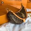 Копия сумки Louis Vuitton Looping M12939 — фото товара LuxuryWatch