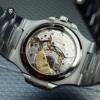 Реплика часов Patek Philippe Nautilus Power Reserve 5712G-001 — фото товара LuxuryWatch