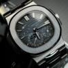 Реплика часов Patek Philippe Nautilus Power Reserve 5712/1A-001 — фото товара LuxuryWatch