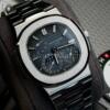 Реплика часов Patek Philippe Nautilus Power Reserve 5712/1A-001 — фото товара LuxuryWatch