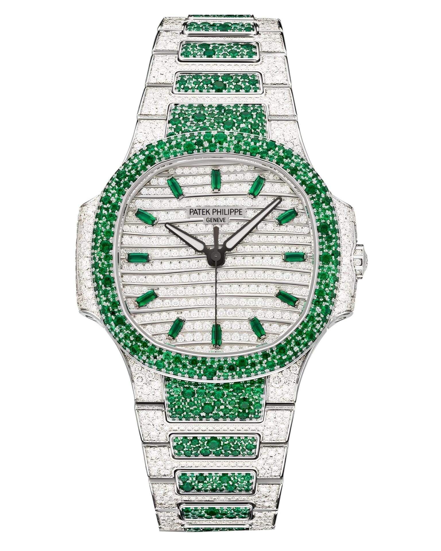 Часы Patek Philippe Nautilus Haute Joaillerie 35mm 7118-1453G-001