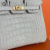 Копия сумки женская Hermès Birkin 25 Beton Matte Alligator Gold Hardware — фото товара LuxuryWatch