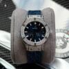 Реплика часов Hublot Classic Fusion 581.NX.7170.RX — фото товара LuxuryWatch