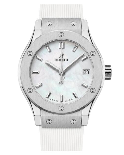 Реплика часов Hublot Classic Fusion 581.NX.2611.RX — фото товара LuxuryWatch
