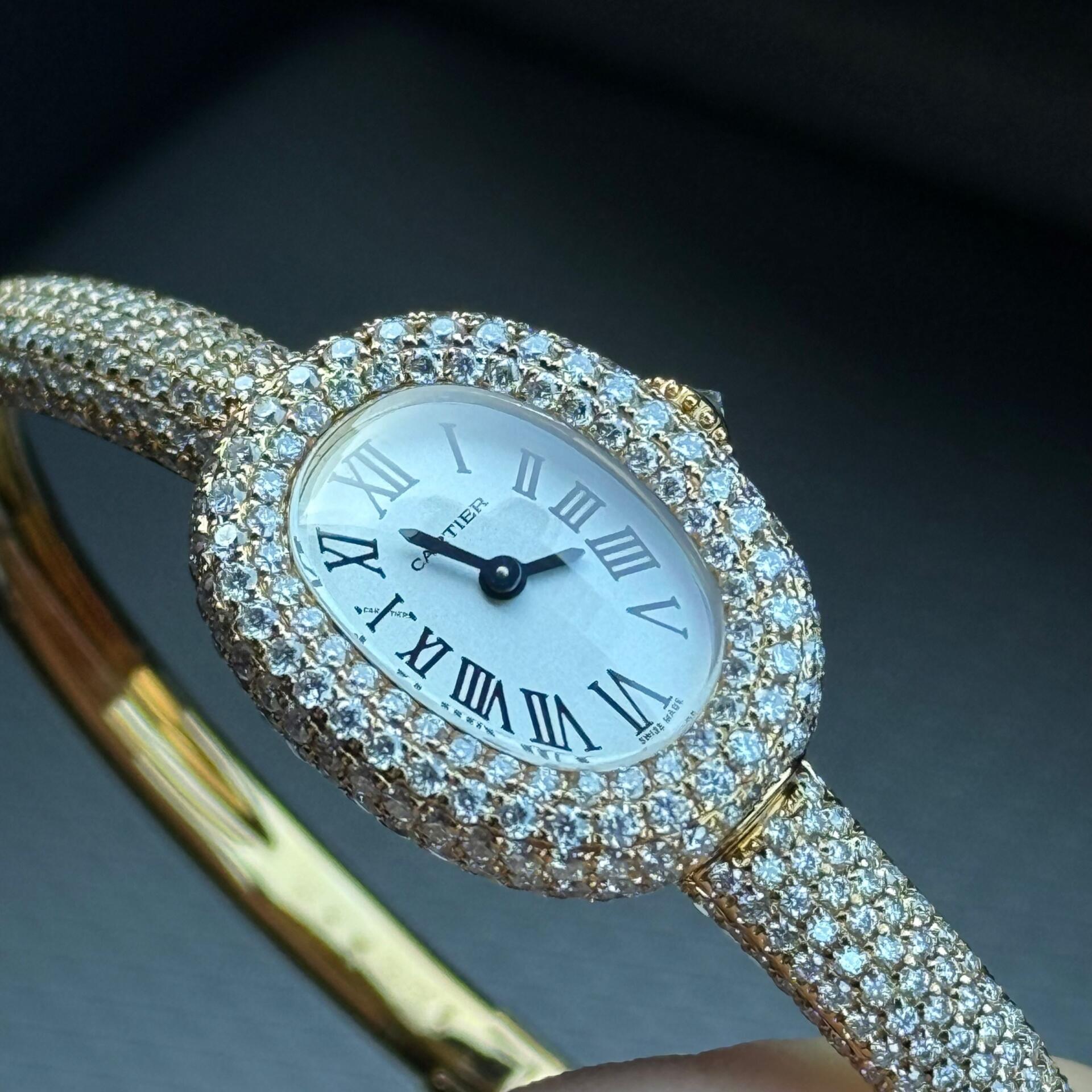 Изображение к статье: Реплики часов Cartier: полный гид по бренду, коллекциям и выбору модели