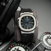 Реплика часов Patek Philippe Nautilus 5711/1A-010 — фото товара LuxuryWatch