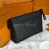 Копия сумки Louis Vuitton Pochette Voyage Souple M26741 — фото товара LuxuryWatch