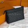 Копия сумки Louis Vuitton Pochette Voyage Souple M82543 — фото товара LuxuryWatch