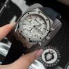Реплика часов Audemars Piguet Royal Oak Chronograph 26240ST.OO.1320ST.07, серебристый циферблат на чёрном каучуковом ремешке — фото товара LuxuryWatch