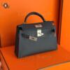 Копия сумки женская Hermès Kelly Mini 20 Bleu Navy Epsom — фото товара LuxuryWatch