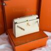 Копия сумки женская Hermès Kelly Pochette Swift Clutch Craie — фото товара LuxuryWatch