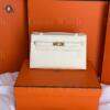 Копия сумки женская Hermès Kelly Pochette Swift Clutch Craie — фото товара LuxuryWatch