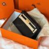 Копия сумки женская Hermès Kelly Pochette Swift Noir Gold Hardware — фото товара LuxuryWatch