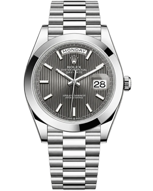 Реплика часов Rolex Day-Date 228206-0011 — фото товара LuxuryWatch
