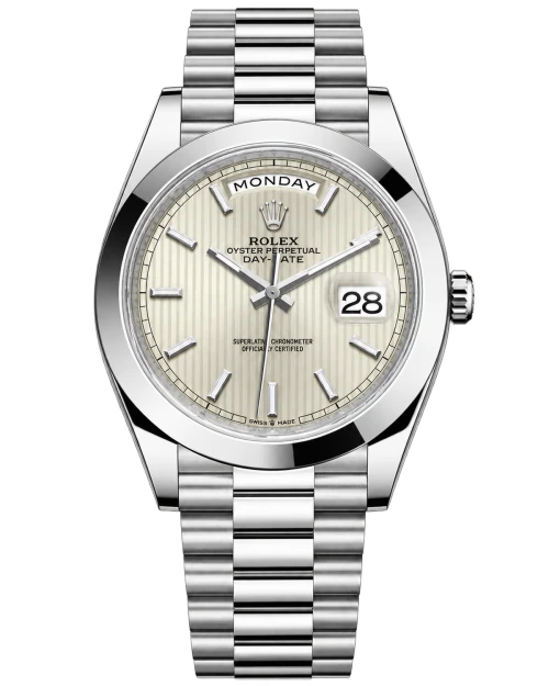 Реплика часов Rolex Day-Date 228206-0034 — фото товара LuxuryWatch