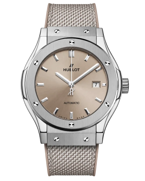 Реплика часов Hublot Classic Fusion Essential Taupe 542.NX.4610.NR.HEC25 — фото товара LuxuryWatch